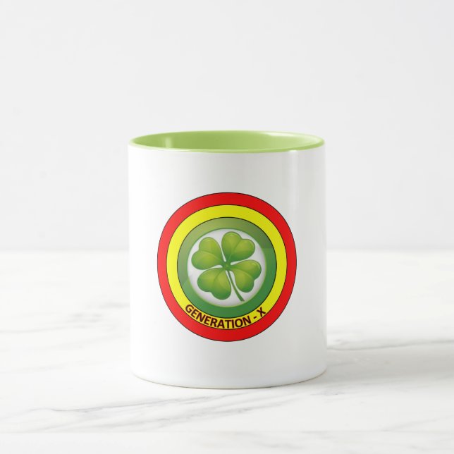 Taza Generación X Lucky Clover Mug (Centro)