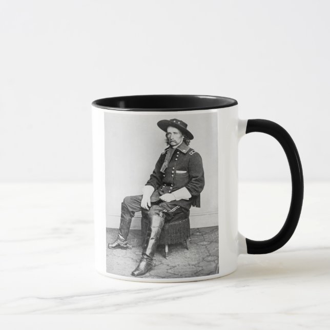 Taza General George A. Custer (foto de b/w) (Derecha)