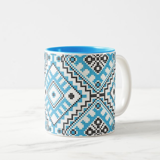 Taza geométrica azul del bordado de Vyshyvanka del (Anverso derecho)