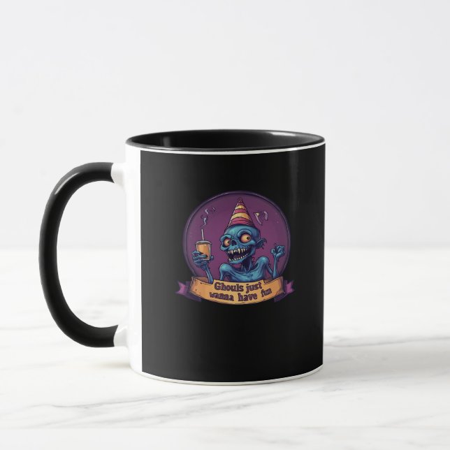 Taza Ghouls solo quiere divertirse con Sloth y divertid (Izquierda)
