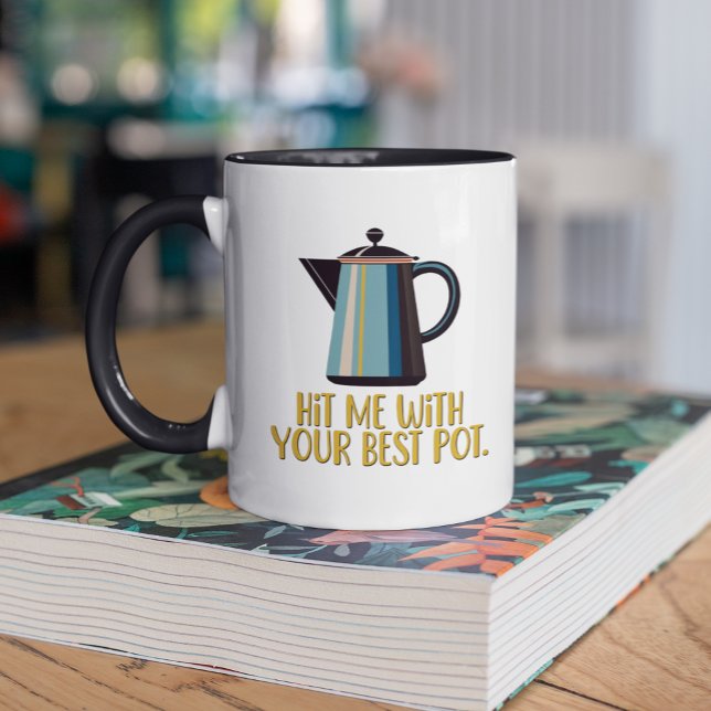 Taza Golpéame con tu mejor café retro de olla (Subido por el creador)