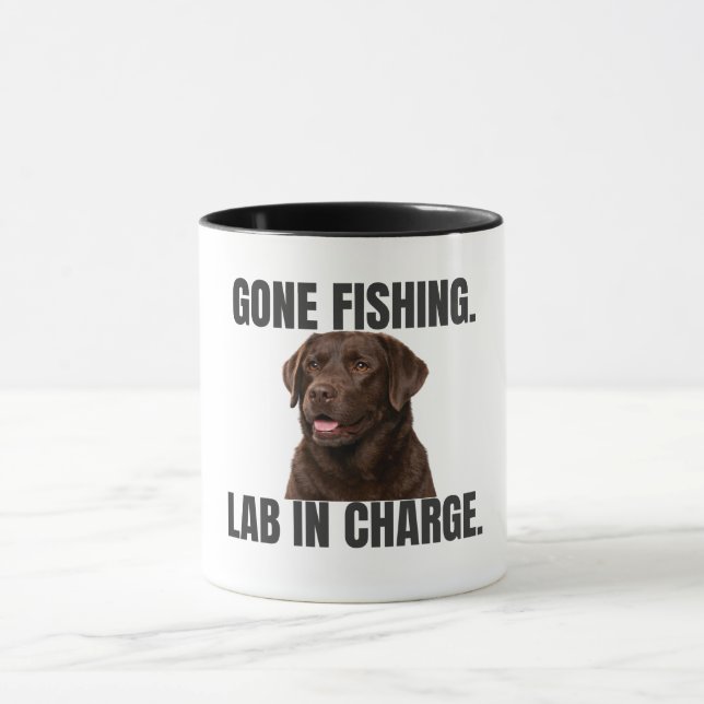 Taza Gone Fishing Lab in Charge Mug (Centro)