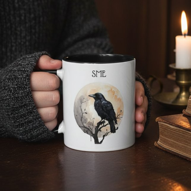 Taza Gótico Cuervo Dark Academia Luna Llena (Monogram raven coffee mug)
