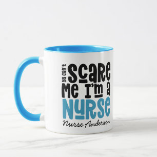 Taza Graciosa tipografía de enfermeras azules gracias