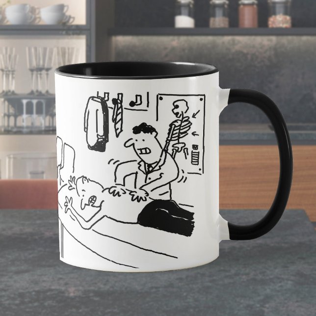 Taza Gracioso Quiropráctico de dos tonos mug (Subido por el creador)