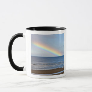 Taza Gran arcoíris sobre el Océano Pacífico en