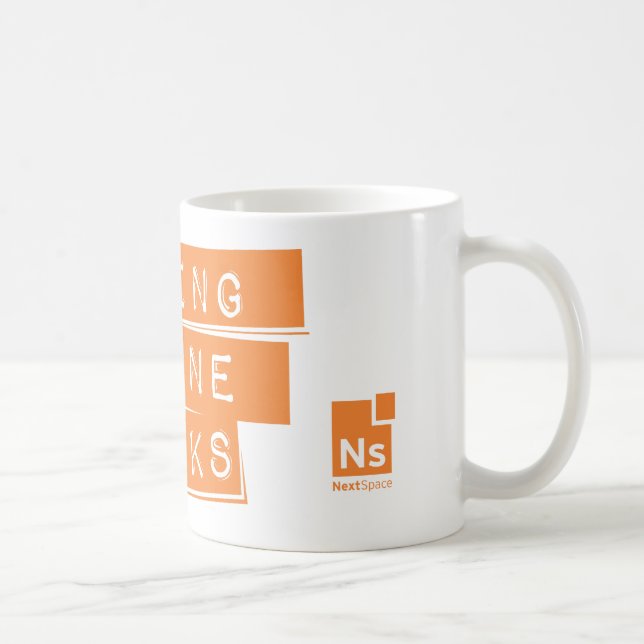 Taza grande adaptable con el logotipo de NextSpace (Derecha)