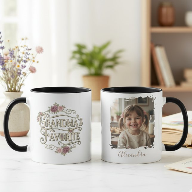 Taza Grandma's Favorite Floral Typography Photo (Personalized Grandma photo mug)