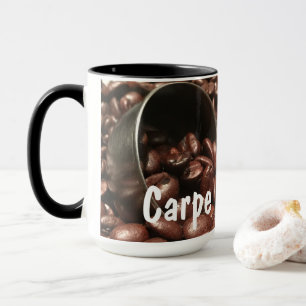 Taza Granos de café asados con la fotografía de plata