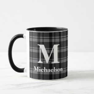 Taza Grasa gris oscuro y negro con nombre de monograma
