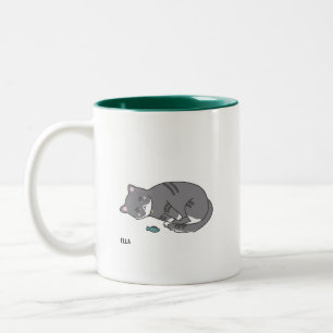 taza gris del gato de tabby