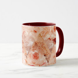 Taza Grunge patrón floral. Fondo coral.