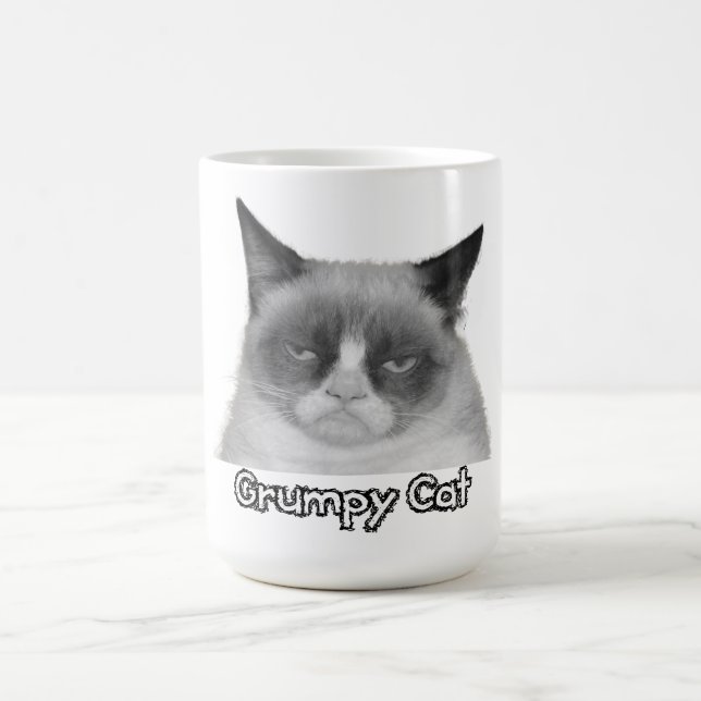 Taza gruñona del gato (texto del "gato gruñón") (Centro)