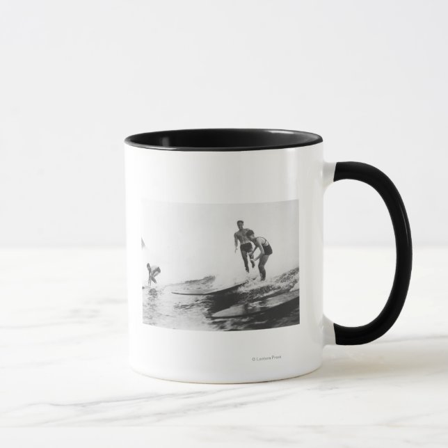 Taza Grupo de Surfistas de Honolulu, Hawaii (Derecha)