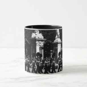 Taza Guardia cambiando Londres antiguo palacio de Bucki
