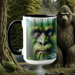 Taza Guay Sasquatch en los bosques