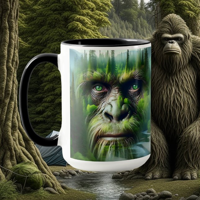 Taza Guay Sasquatch en los bosques (Subido por el creador)