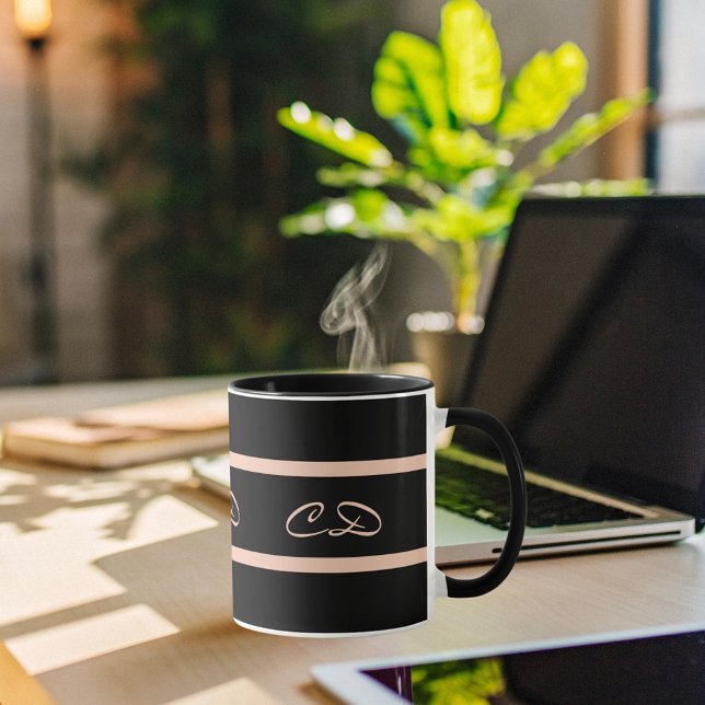 Taza Guión elegante para las iniciales del monograma de (Subido por el creador)