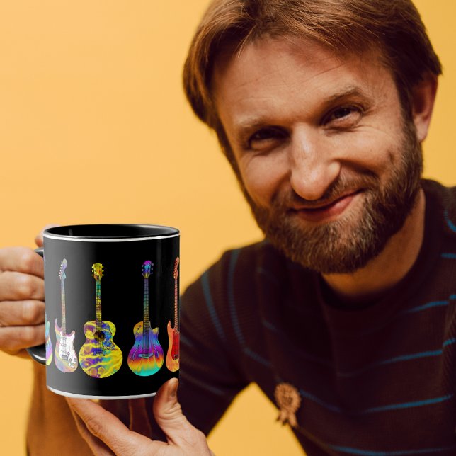Taza Guitars coloridos sobre negro (Funky colorful psychedelic guitar pattern  black coffee mug for guitar players and musicians )