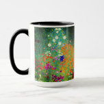 Taza Gustav Klimt Flower Garden<br><div class="desc">Coffee Mug con el jardín de flores de pintura al óleo de Gustav Klimt (1906). Un bonito jardín de flores moradas, rojas, blancas, azules y naranjas. Un gran regalo para los amantes del arte Art Nouveau y austriaco.</div>