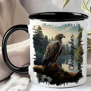 Taza Halcón en la selva salvaje
