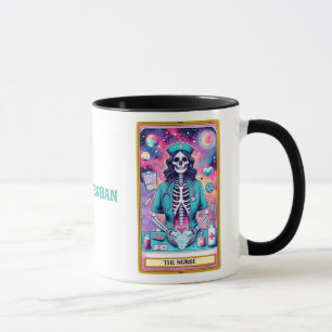 Taza Halloween de enfermera tarota graciosa personaliza