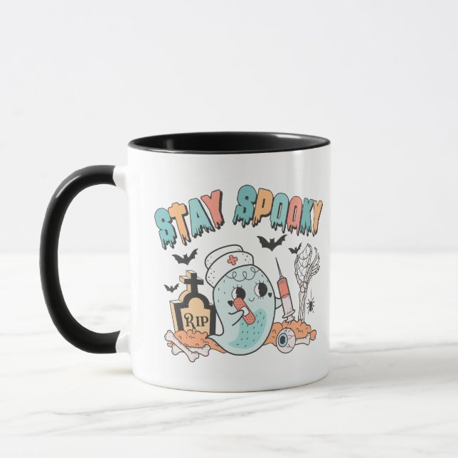 Taza Halloween de la enfermera "Stay Spooky" (Izquierda)