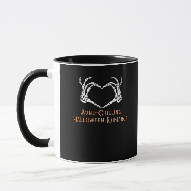 Taza Halloween Haunted Heart Skeletal Bone Chilling Cla (Izquierda)