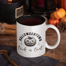 Taza Halloween Trick o Trick de Calabaza Negra y Blanca