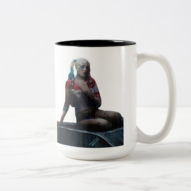 TAZA HARLEY QUINN SENTADA (Derecha)