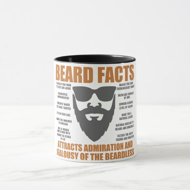 Taza Hechos divertidos de barba (Centro)