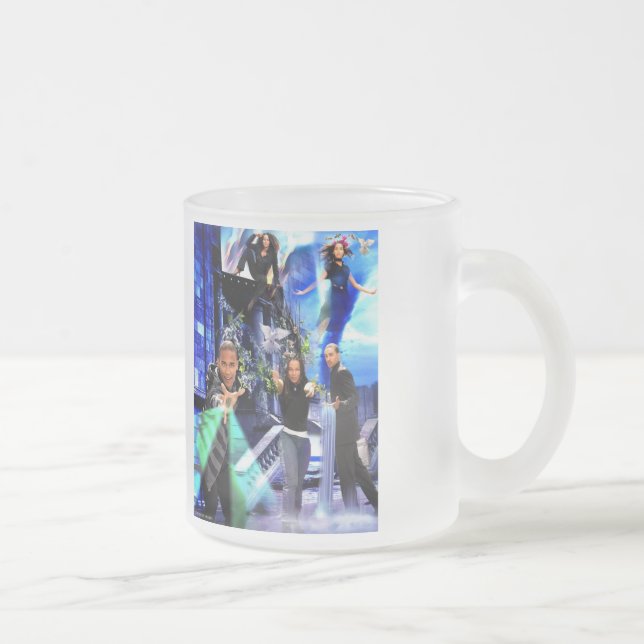 Taza helada de la "génesis" de Javier (Derecha)