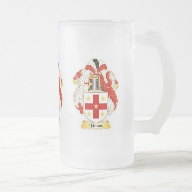 Taza helada heráldica del escudo de la familia de (Derecha)