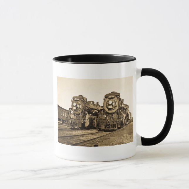Taza "Hermana" las locomotoras 3461 y 3501 del (Derecha)