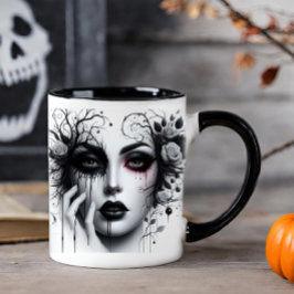 Taza Hermosa mujer gótica