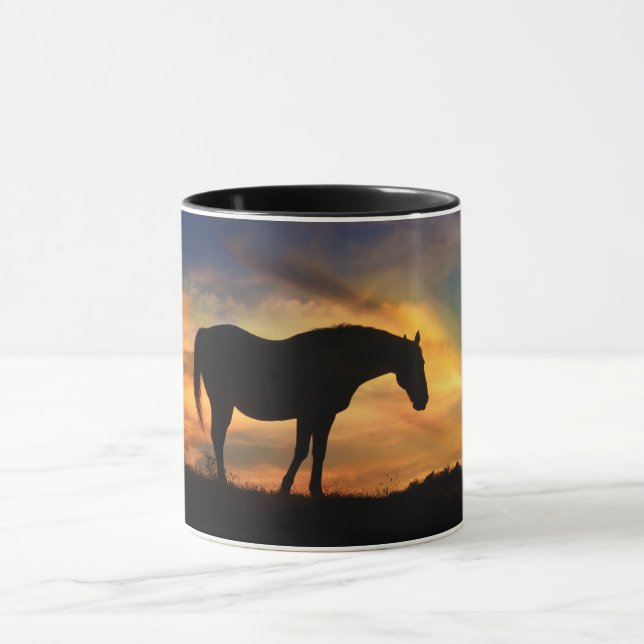 Taza Hermoso caballo en el cielo suroeste (Centro)