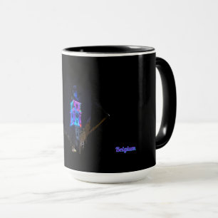 Taza Hermoso campanario de Mons Bélgica viaje