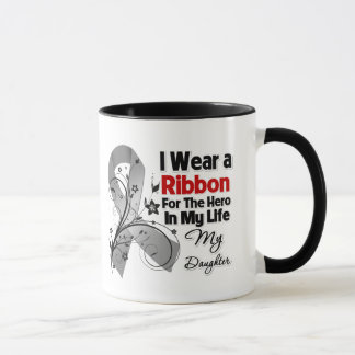 Taza Héroe de la hija en mi cáncer de cerebro de la