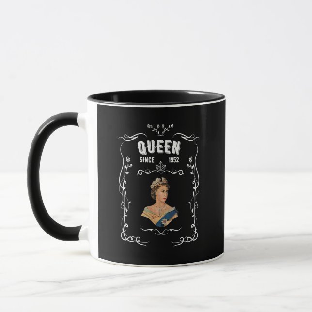 Taza HM Queen Platinum Jubilee Coffee Mug (Izquierda)