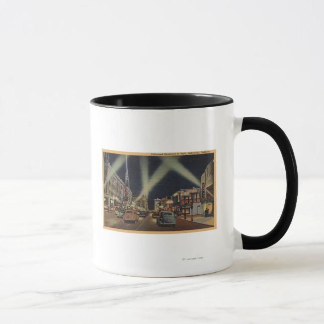 Taza Hollywood, CANight View of Hollywood Blvd. (Derecha)
