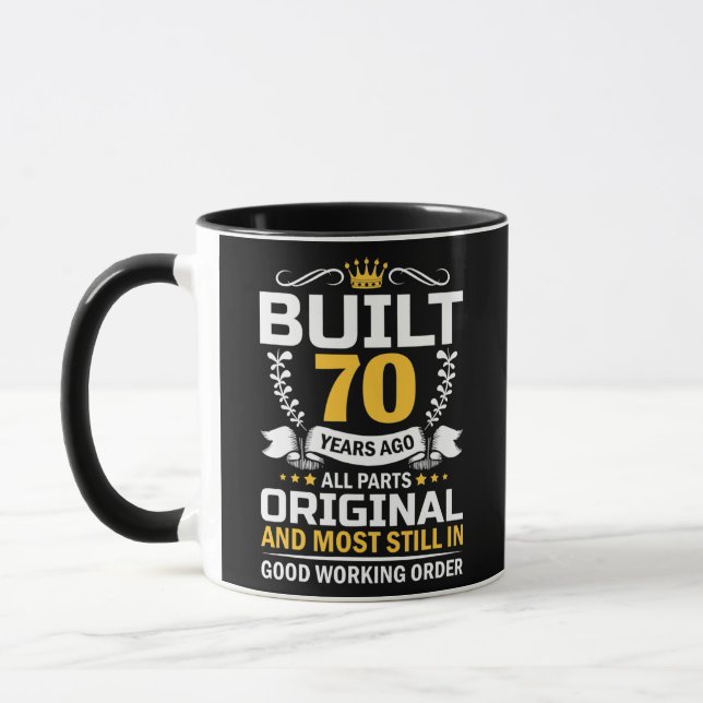 Taza Hombre de 70 años construyó hace 70 años  (Izquierda)