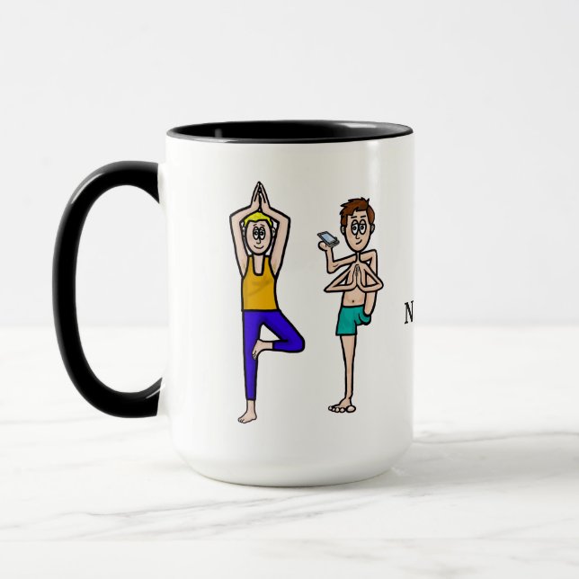 Taza Hombres divertidos en posiciones de yoga (Izquierda)