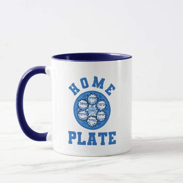 Taza Home Plate Funny Passover Mug (Izquierda)