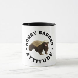 Taza Honey badger tiene actitud