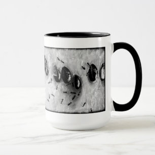 Taza hormigas surfeando