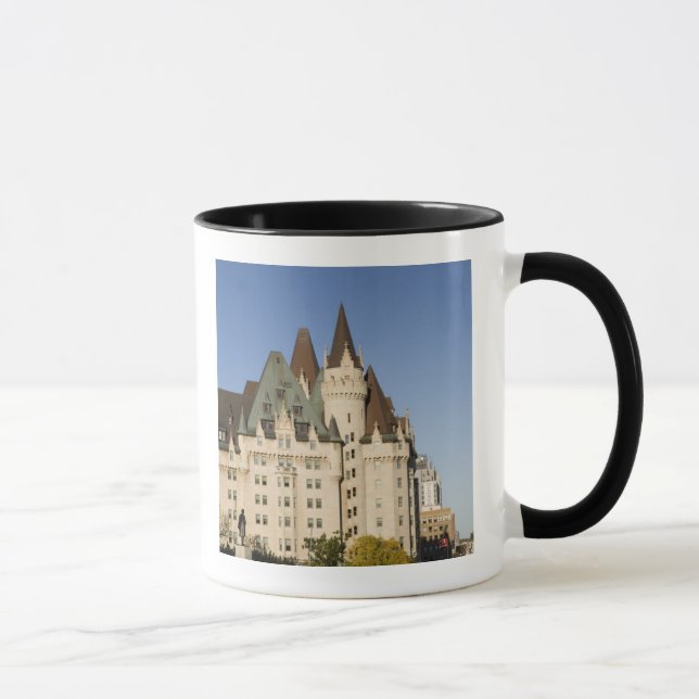 Taza Hotel Chateau Laurier en Ottawa, Ontario, Canadá (Derecha)