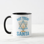 Taza Hoy no es el feriado de Santa Judía Hanukkah Menor<br><div class="desc">Gracioso,  santa,  navidades,  hanukkah,  menorah,  judío,  judío,  regalo,  cumpleaños</div>