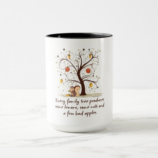 Taza Humor del árbol de familia (Centro)