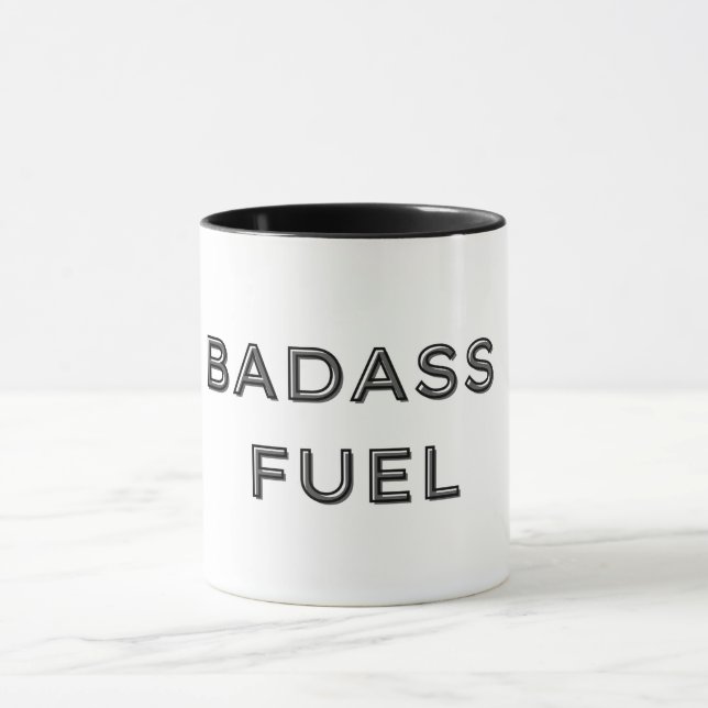 Taza Humor gracioso de Badass Fuel (Centro)