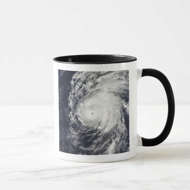 Taza Huracán Neki al oeste de Hawái (Derecha)